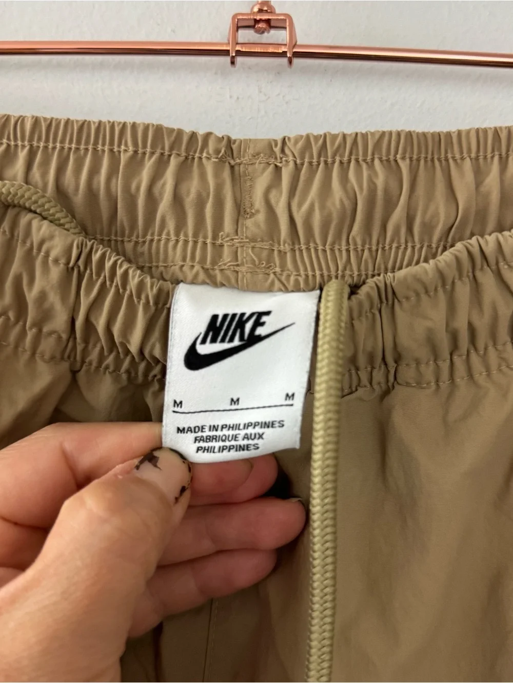Nike Club Woven Cargo Joggers Women’s Track Pants khaki Size M